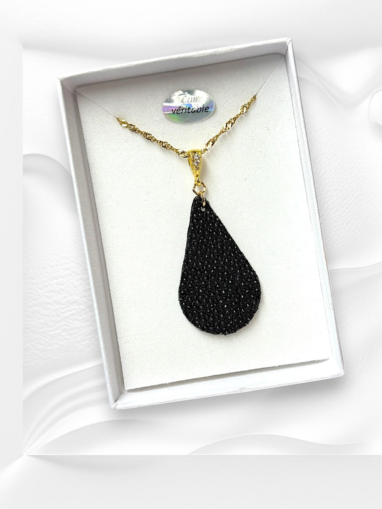 Pendentif en cuir de Galuchat "GOUTTE"
