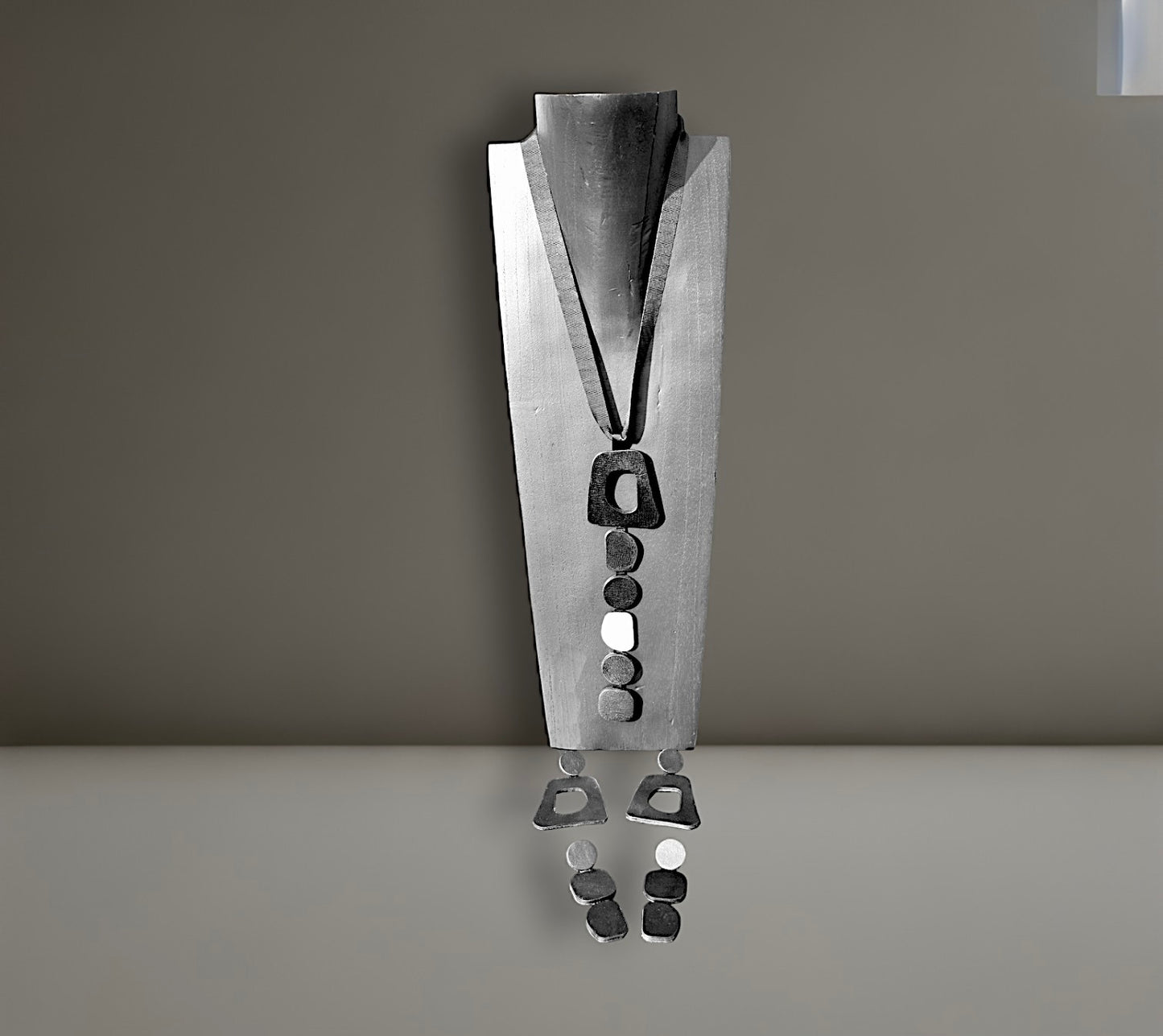 Collier - STONES