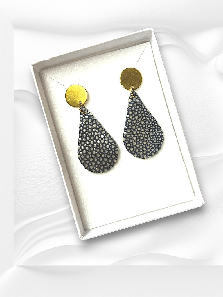 Boucles d'oreilles en cuir de Galuchat "ELEGANCE"