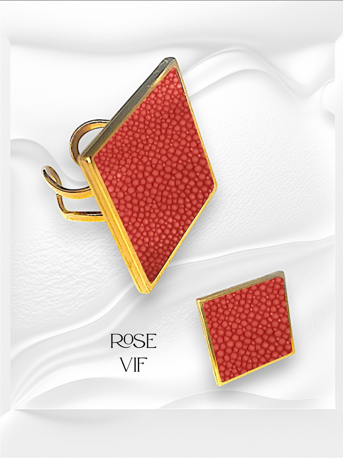 Bague carrée en cuir de Galuchat "STYLE"