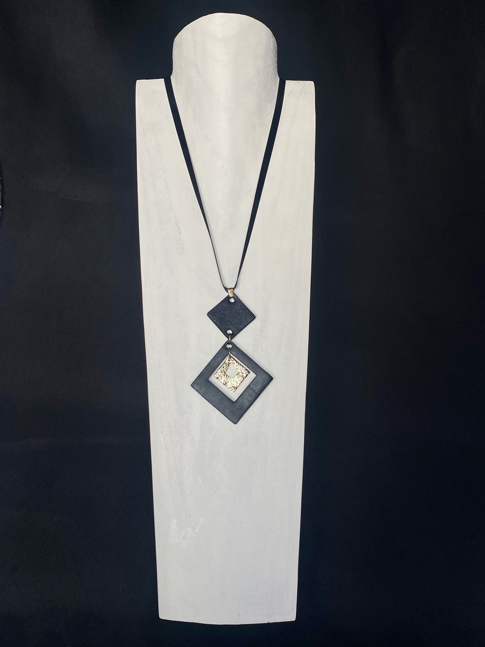 Collier - SQUARE