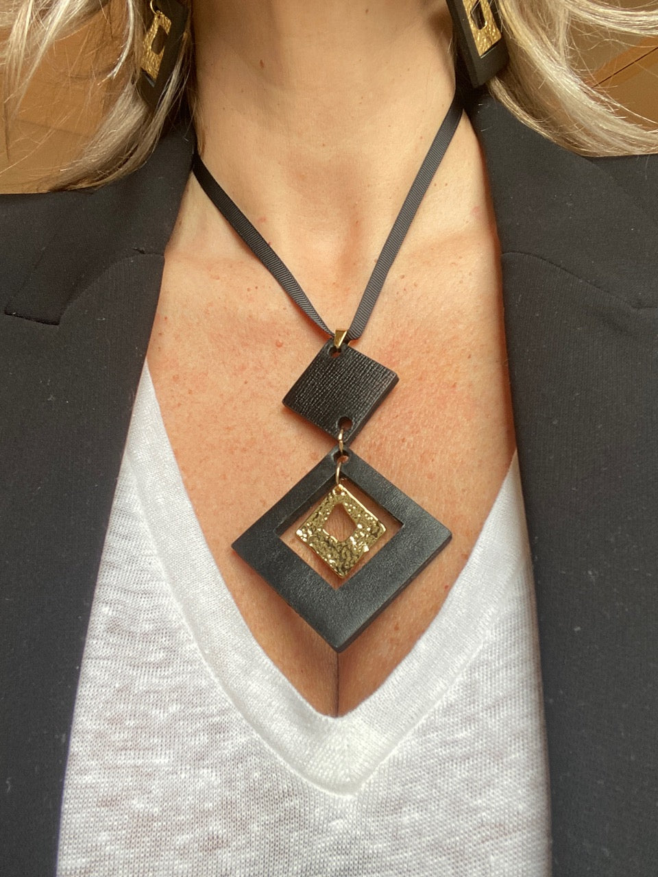 Collier - SQUARE